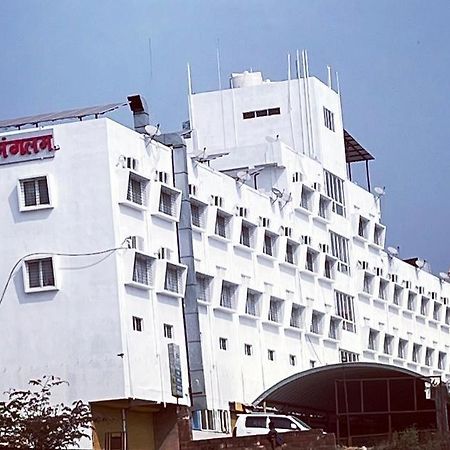 Hotel Mangalam Kurandvad Εξωτερικό φωτογραφία