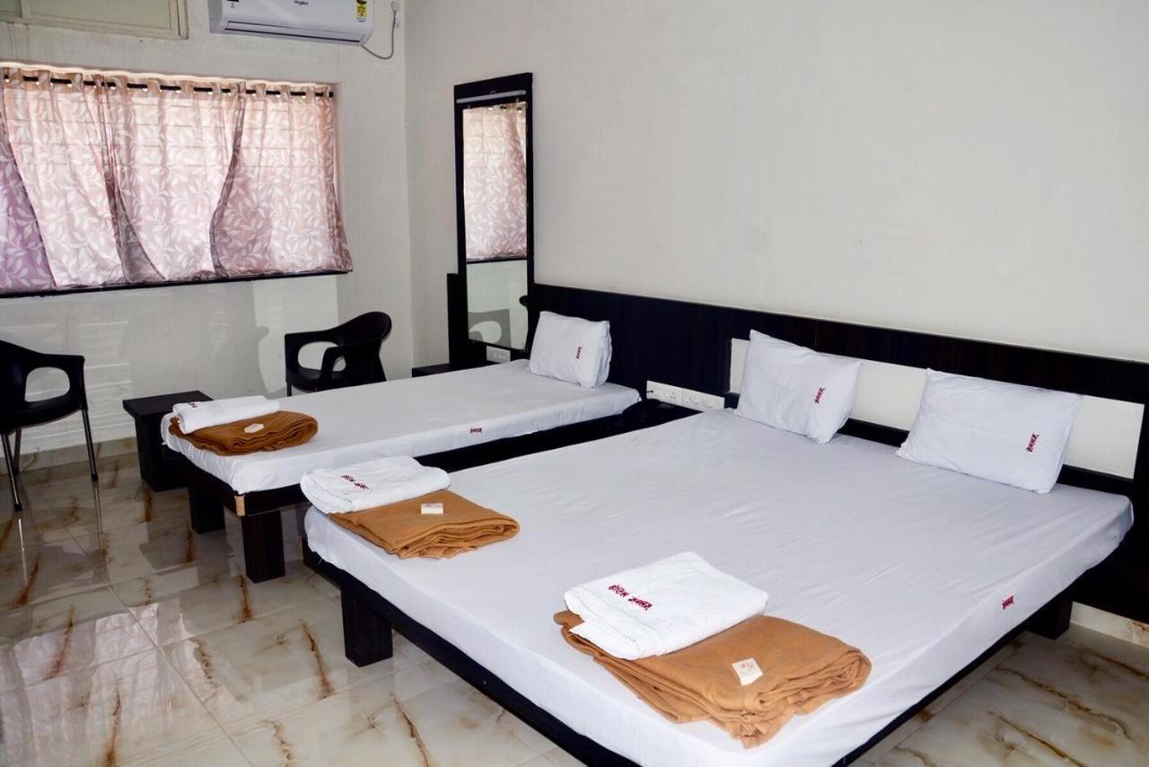 Hotel Mangalam Kurandvad Εξωτερικό φωτογραφία