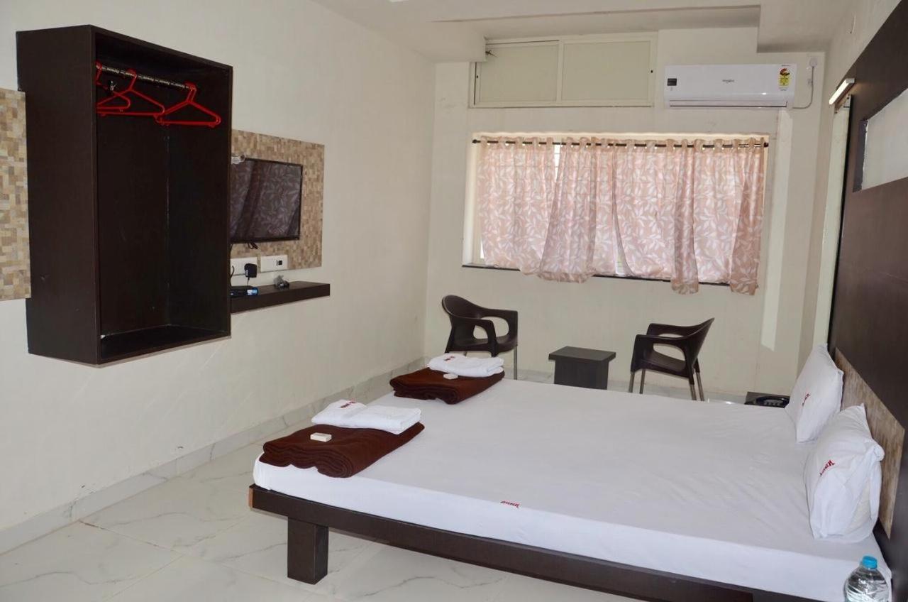 Hotel Mangalam Kurandvad Εξωτερικό φωτογραφία