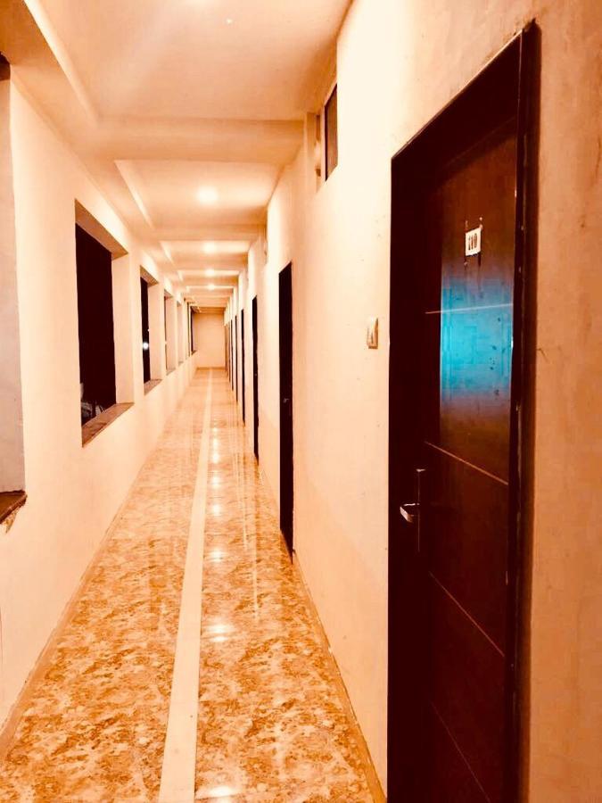 Hotel Mangalam Kurandvad Εξωτερικό φωτογραφία